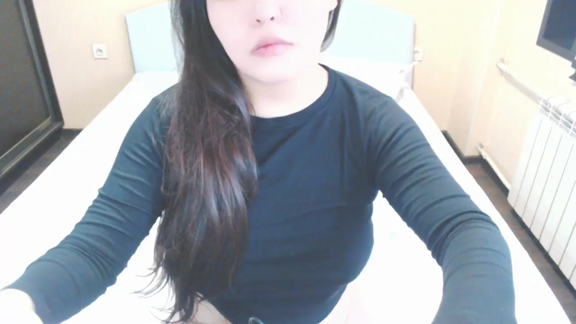 Gallery image thumbnail from AmaiSan's myfreecams stream on, 04/09/2026, 06:33 image 11 of 20