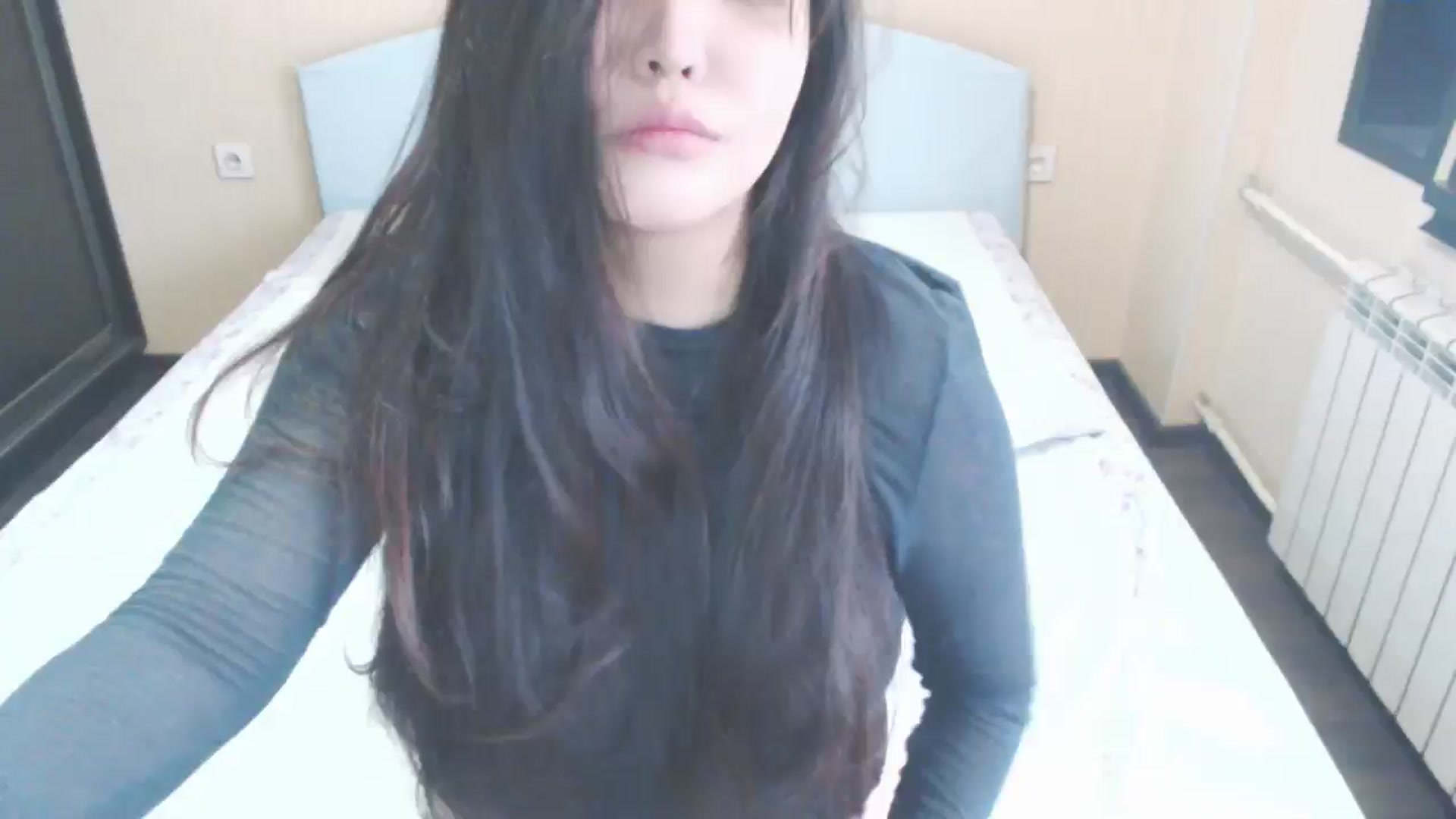 Gallery image thumbnail from AmaiSan's myfreecams stream on, 04/14/2026, 03:45 image 15 of 20