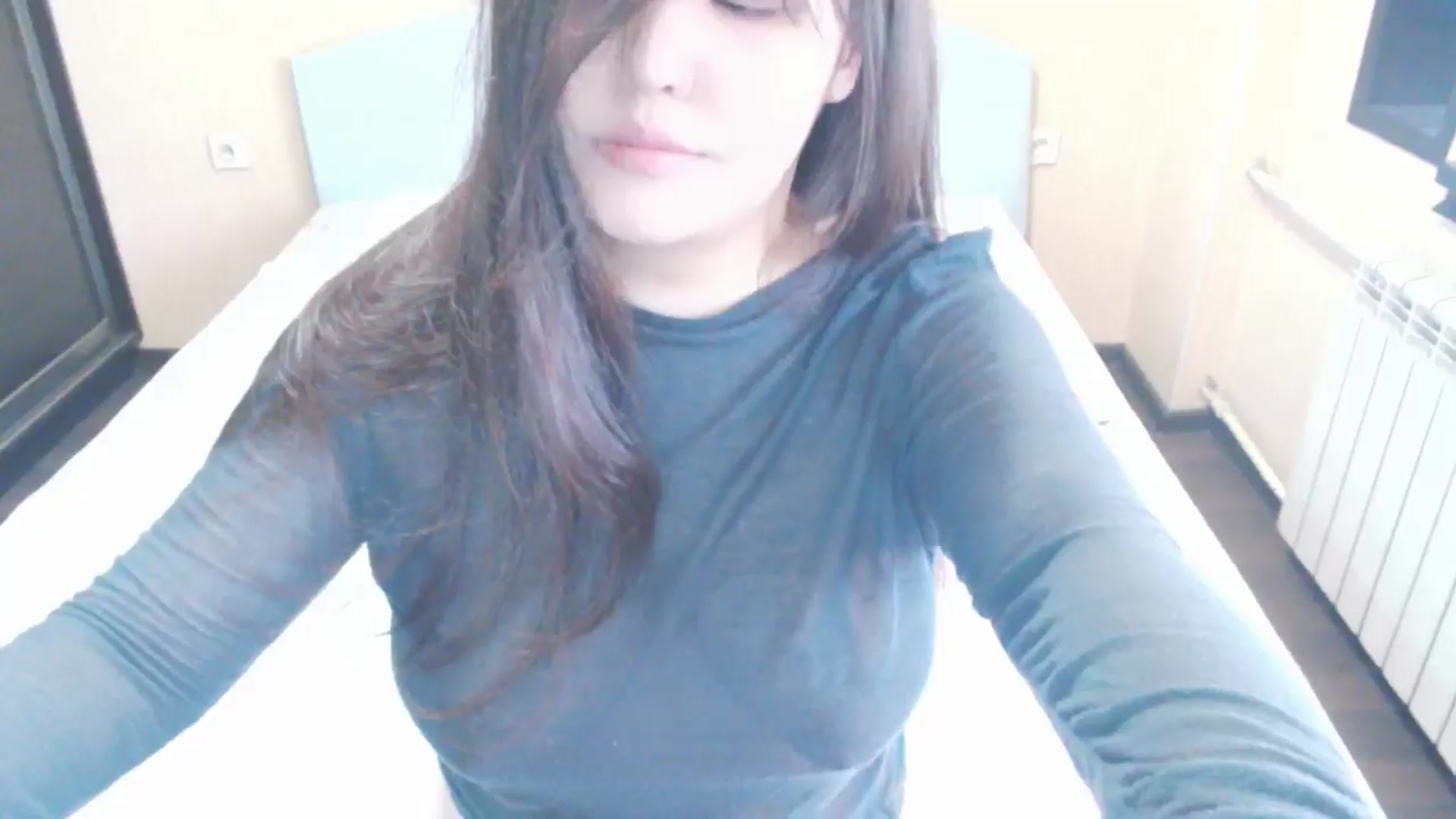 Gallery image thumbnail from AmaiSan's myfreecams stream on, 04/14/2026, 03:45 image 14 of 20