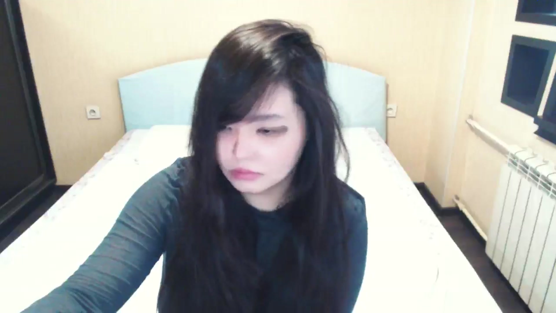Gallery image thumbnail from AmaiSan's myfreecams stream on, 04/14/2026, 07:11 image 6 of 20