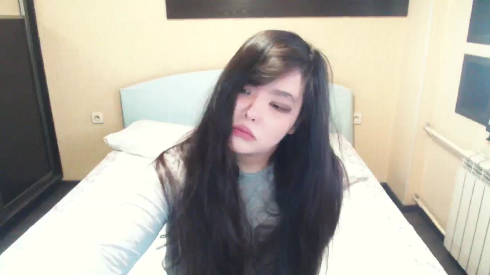 Gallery image thumbnail from AmaiSan's myfreecams stream on, 04/15/2026, 05:39 image 2 of 20
