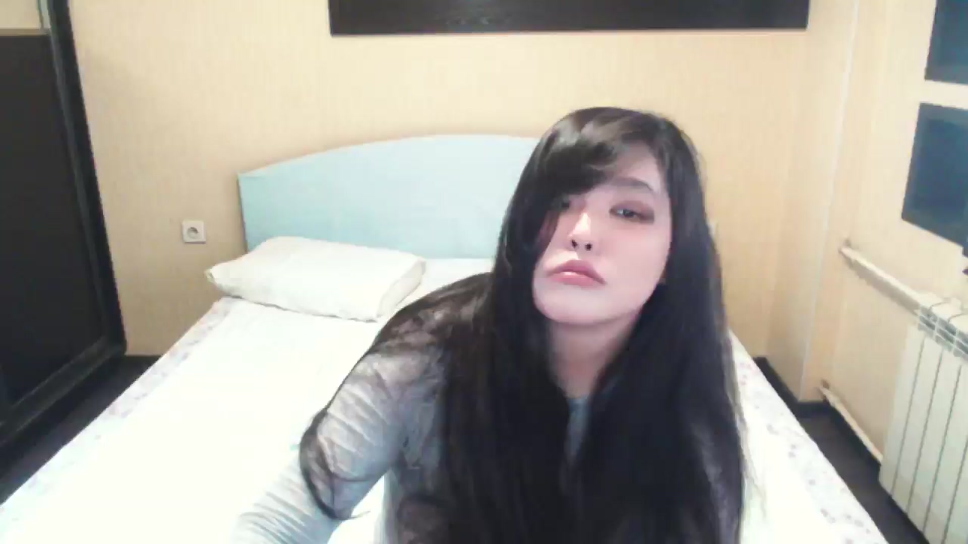 Gallery image thumbnail from AmaiSan's myfreecams stream on, 04/15/2026, 05:39 image 19 of 20