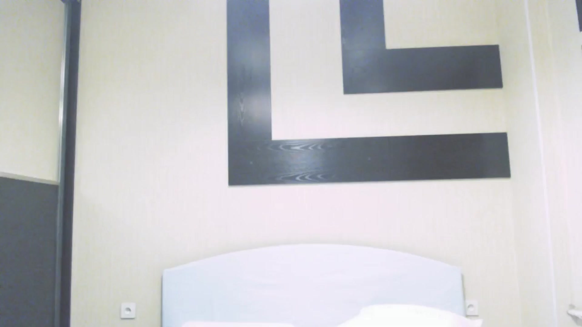 Gallery image thumbnail from AmaiSan's myfreecams stream on, 04/18/2026, 19:23 image 13 of 20