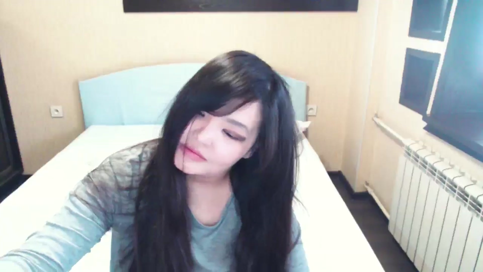 Gallery image thumbnail from AmaiSan's myfreecams stream on, 04/20/2026, 04:56 image 15 of 20