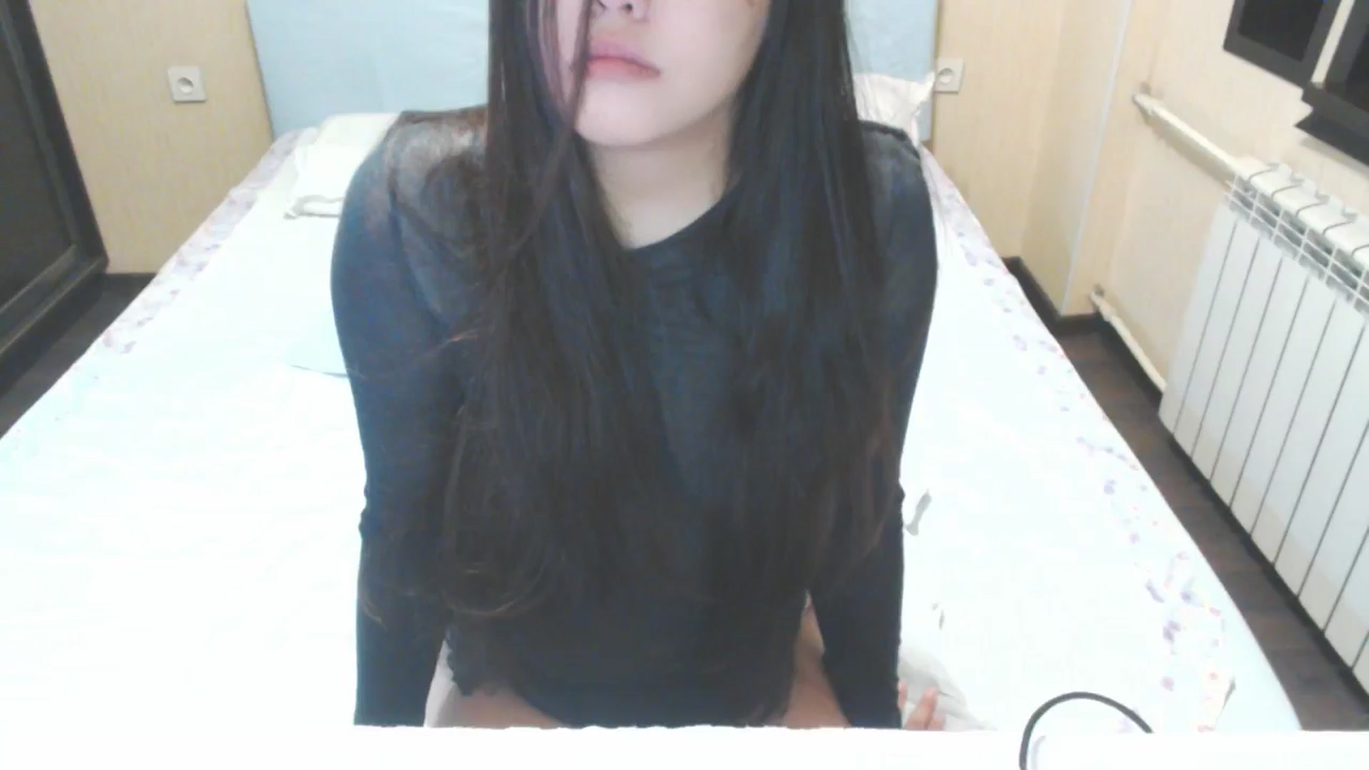Gallery image thumbnail from AmaiSan's myfreecams stream on, 04/23/2026, 17:00 image 15 of 20