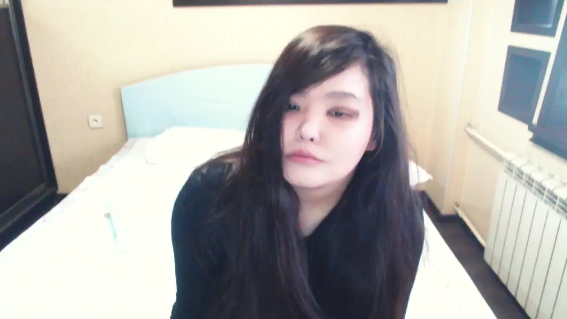 Gallery image thumbnail from AmaiSan's myfreecams stream on, 04/27/2026, 06:05 image 6 of 20