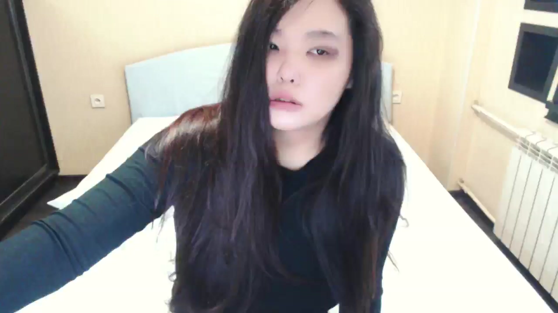 Gallery image thumbnail from AmaiSan's myfreecams stream on, 04/30/2026, 06:50 image 7 of 20