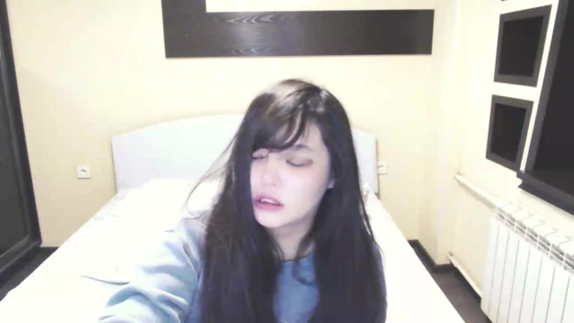 Gallery image thumbnail from AmaiSan's myfreecams stream on, 05/07/2026, 16:56 image 6 of 20