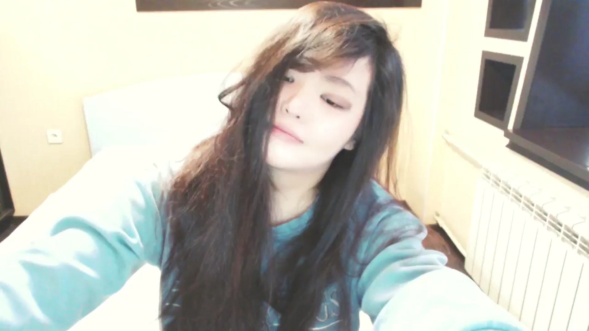 Gallery image thumbnail from AmaiSan's myfreecams stream on, 05/08/2026, 11:39 image 1 of 20