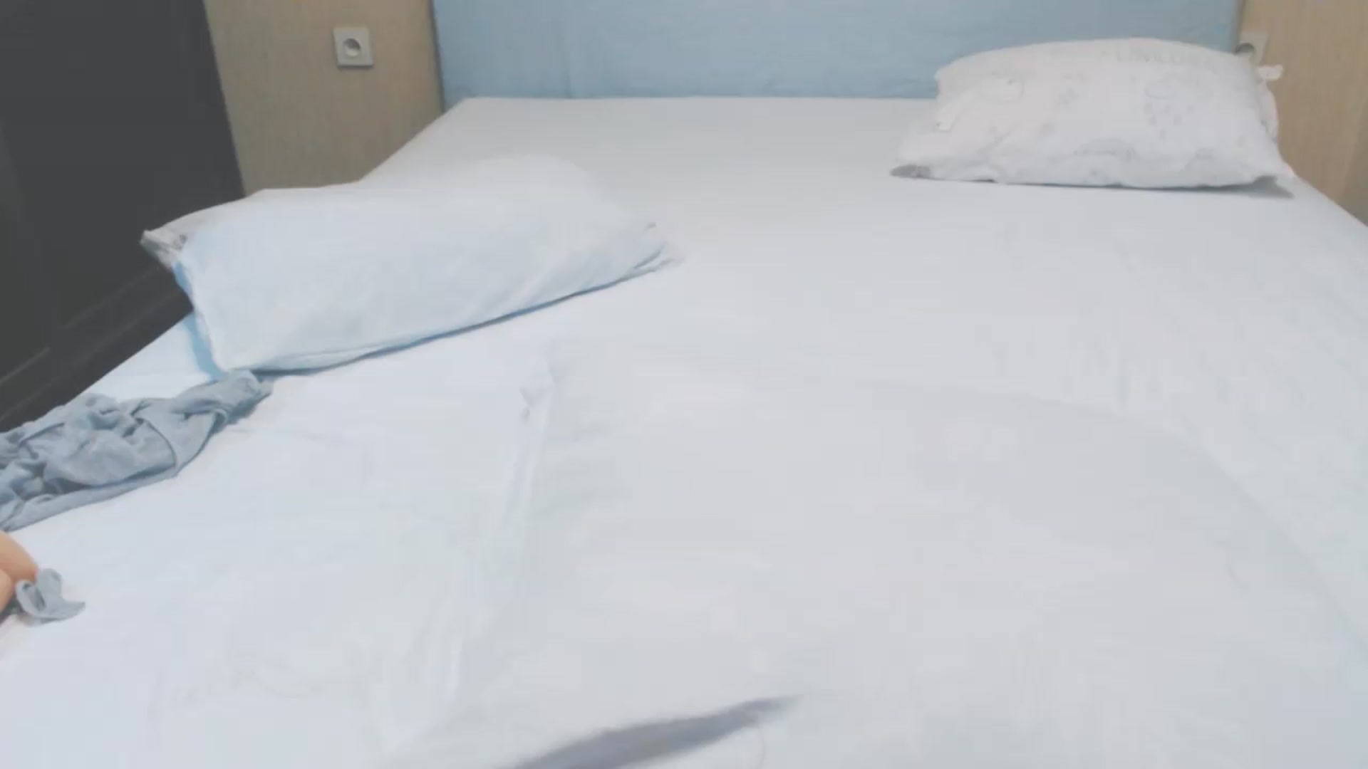 Gallery image thumbnail from AmaiSan's myfreecams stream on, 05/14/2026, 07:23 image 13 of 20