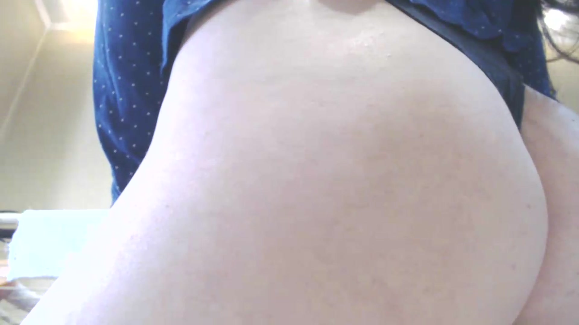 Gallery image thumbnail from AmaiSan's myfreecams stream on, 06/22/2026, 05:30 image 11 of 20