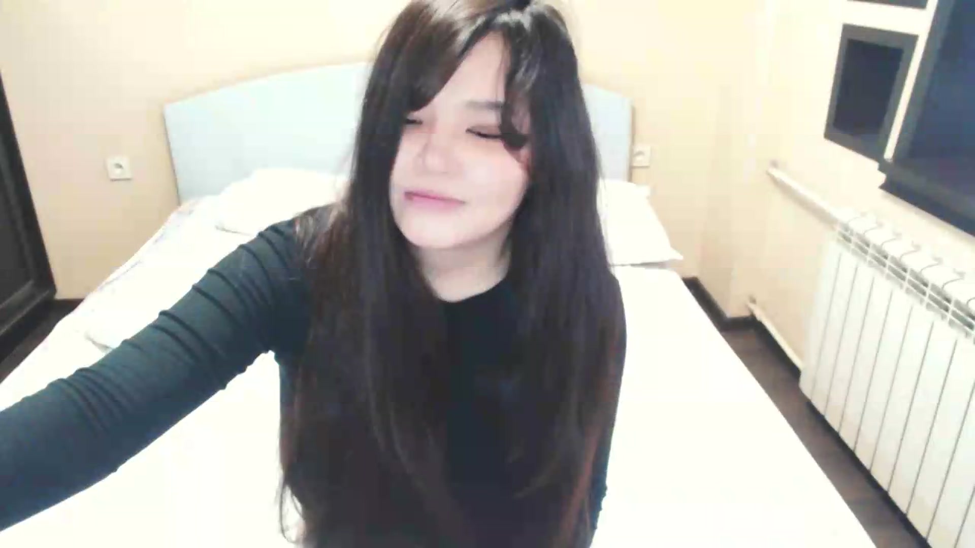 Gallery image thumbnail from AmaiSan's myfreecams stream on, 07/21/2026, 05:34 image 16 of 20