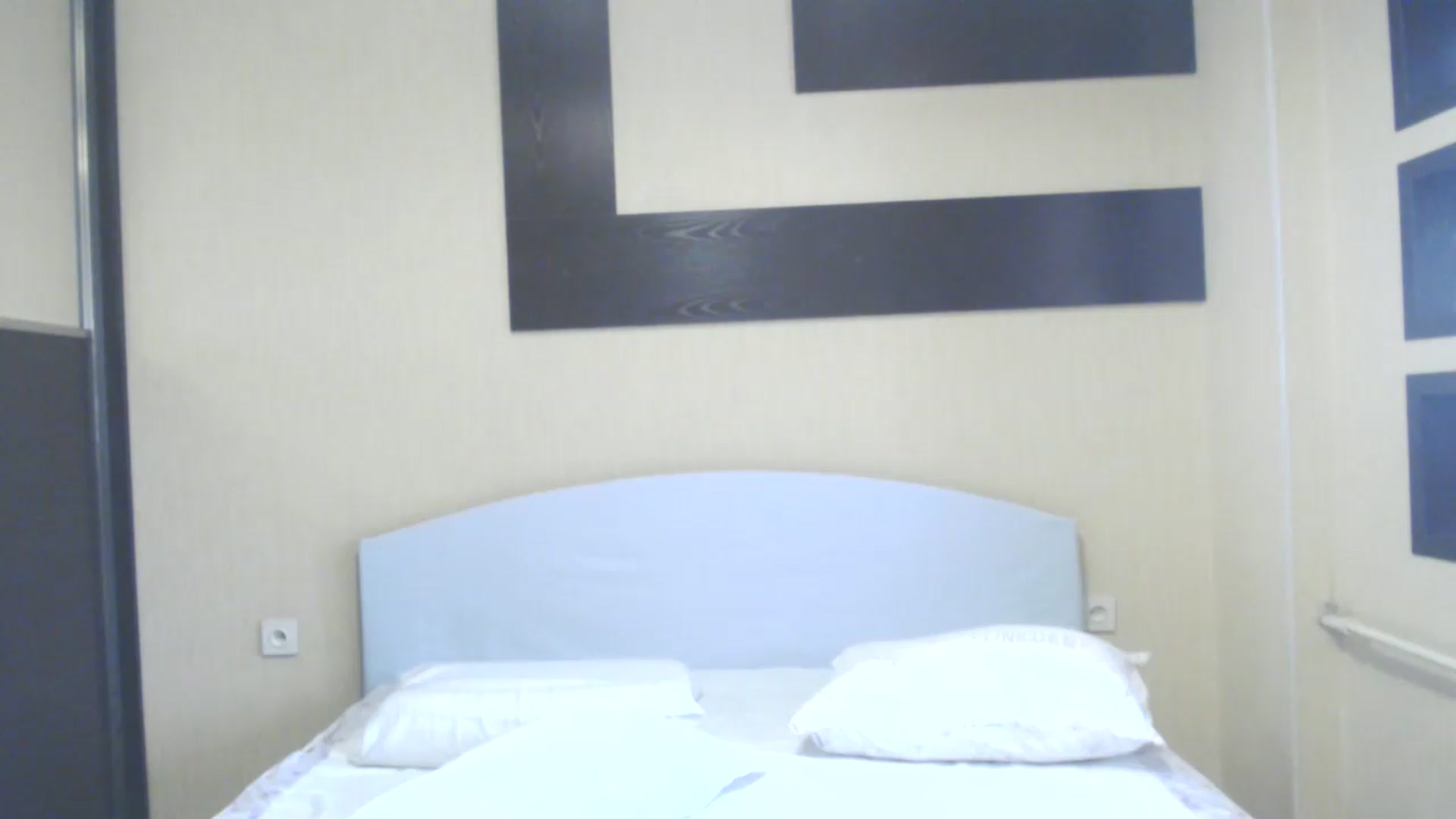 Gallery image thumbnail from AmaiSan's myfreecams stream on, 07/22/2026, 05:47 image 11 of 20