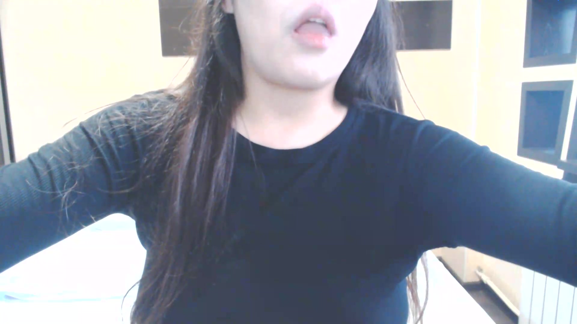 Gallery image thumbnail from AmaiSan's myfreecams stream on, 08/20/2026, 06:01 image 16 of 20
