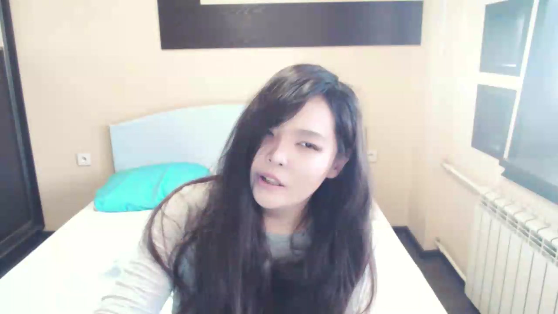 Gallery image thumbnail from AmaiSan's myfreecams stream on, 09/08/2026, 04:42 image 2 of 20