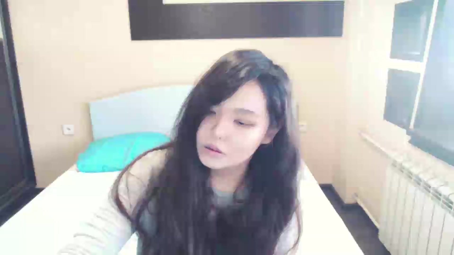 Gallery image thumbnail from AmaiSan's myfreecams stream on, 09/08/2026, 04:42 image 1 of 20