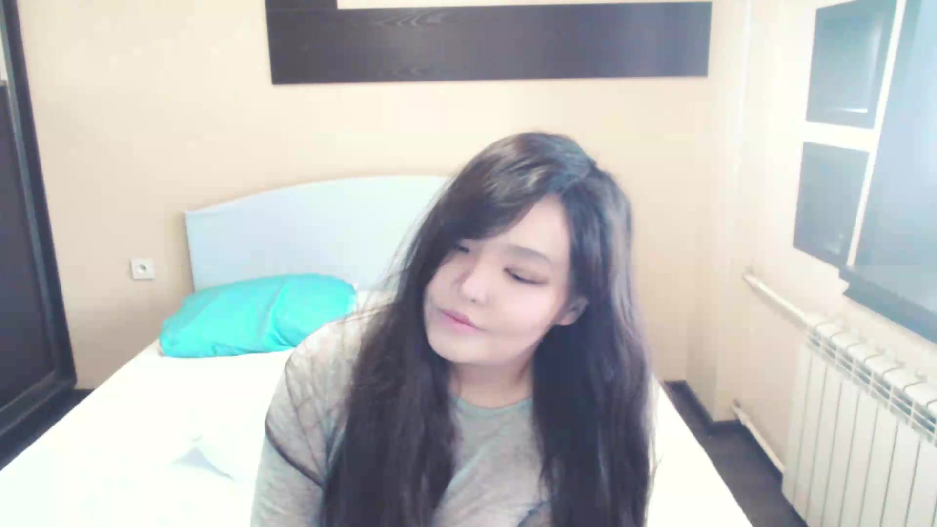 Gallery image thumbnail from AmaiSan's myfreecams stream on, 09/08/2026, 04:42 image 14 of 20