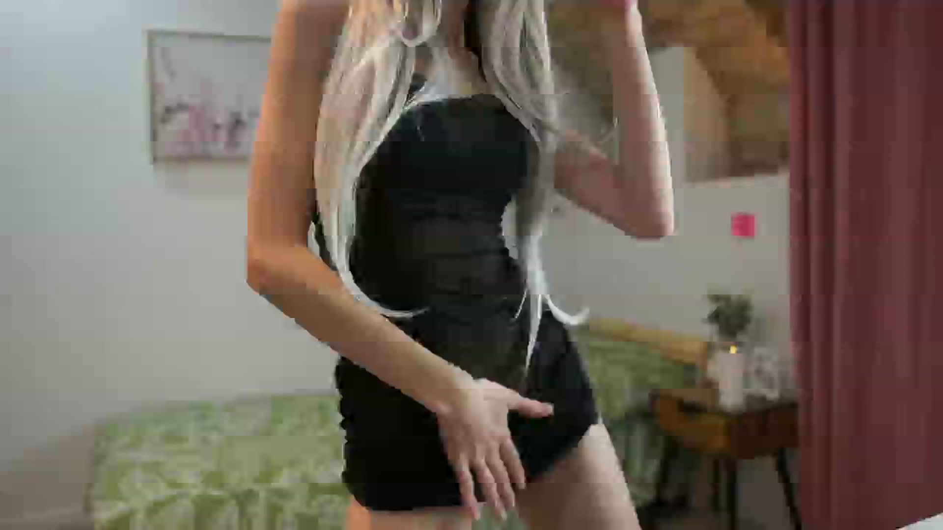 Gallery image thumbnail from Amai__Liu's myfreecams stream on, 05/25/2024, 23:28 image 4 of 20