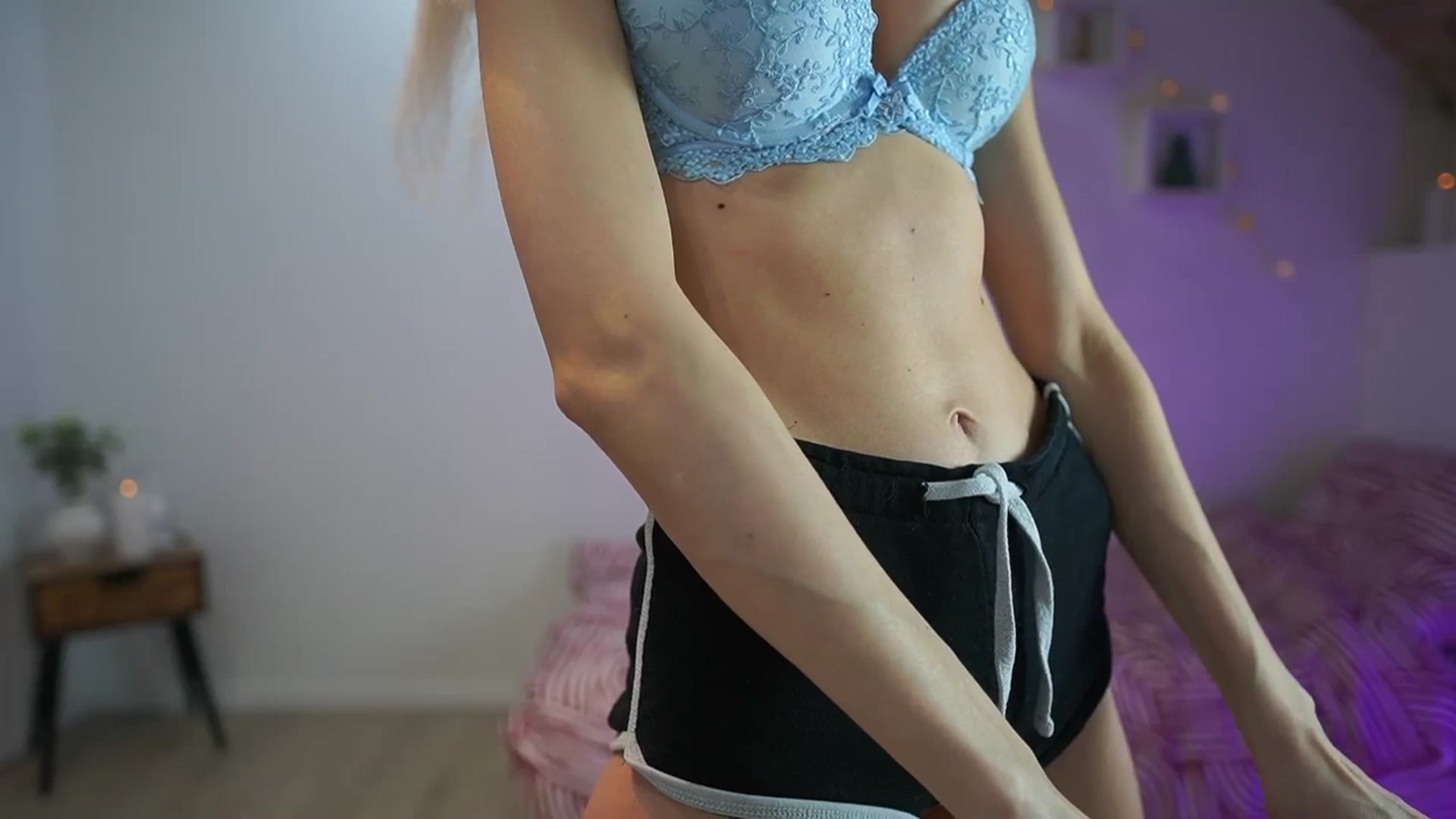 Gallery image thumbnail from Amai__Liu's myfreecams stream on, 03/05/2025, 21:57 image 19 of 20