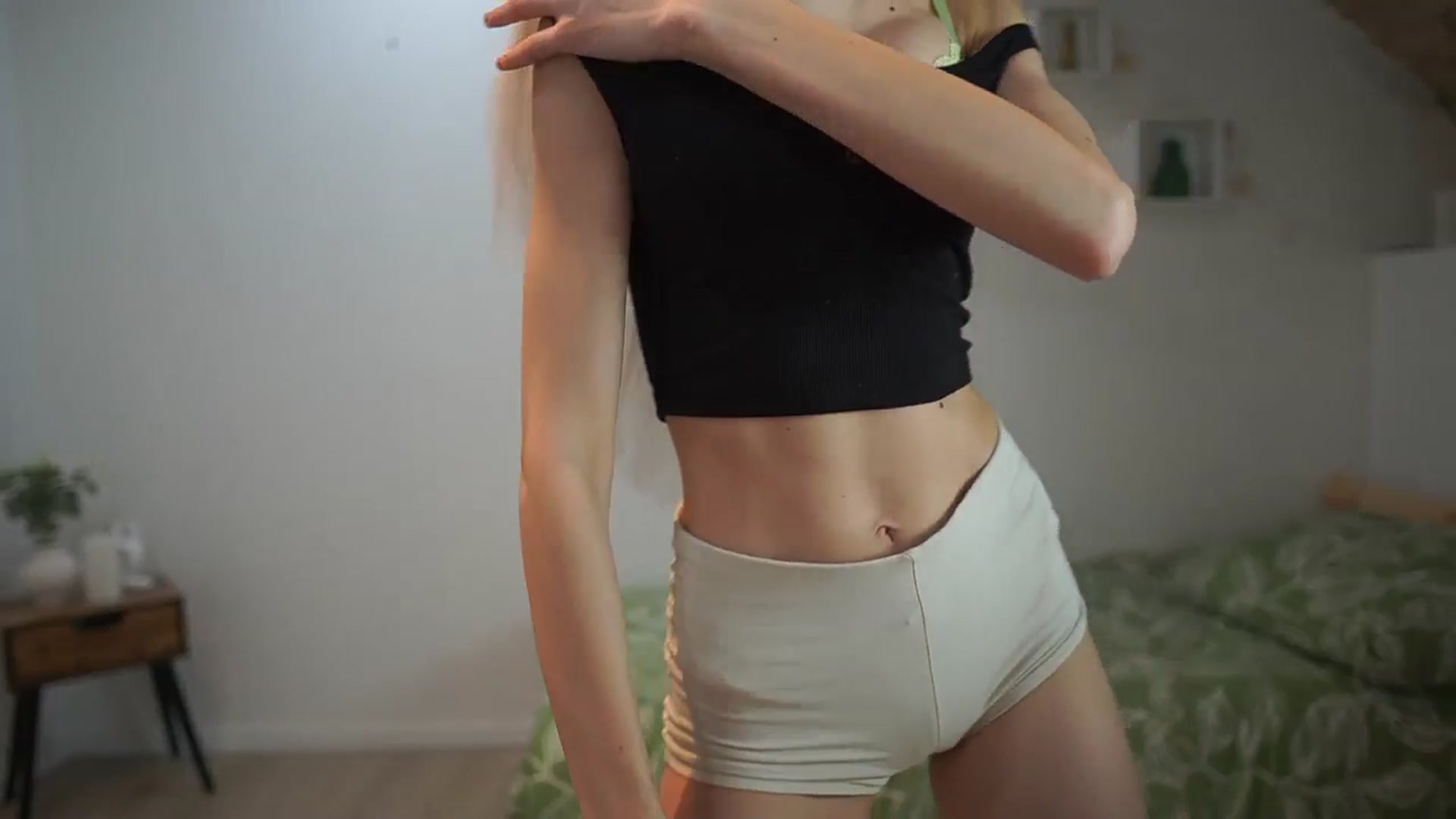 Gallery image thumbnail from Amai__Liu's myfreecams stream on, 05/19/2025, 20:04 image 7 of 20