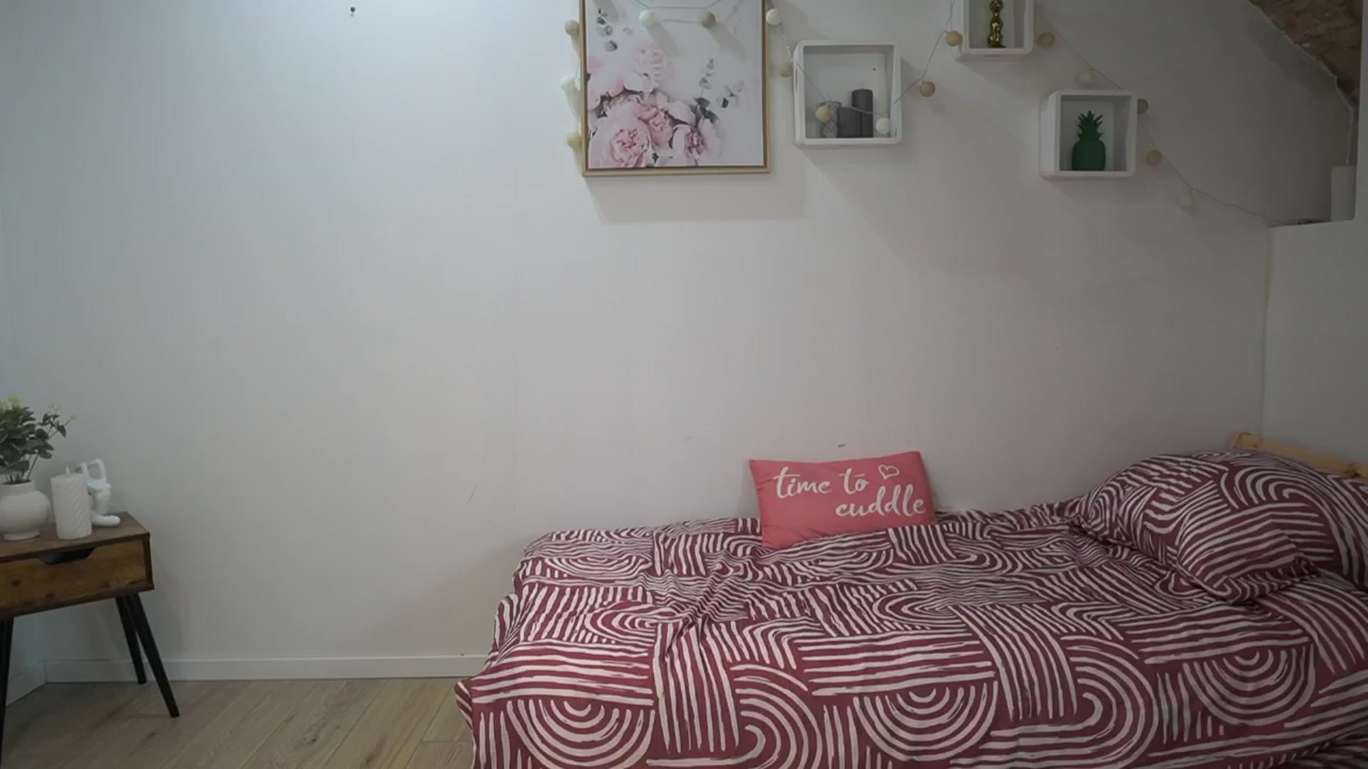 Gallery image thumbnail from Amai__Liu's myfreecams stream on, 05/24/2025, 22:18 image 11 of 20