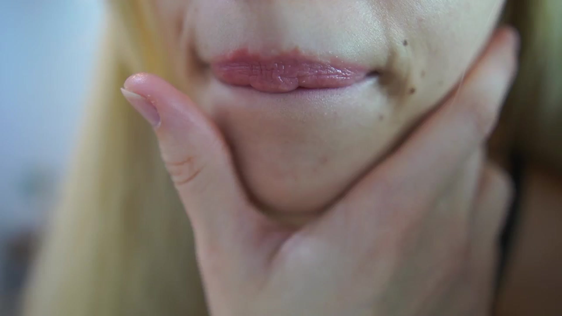 Gallery image thumbnail from Amai__Liu's myfreecams stream on, 11/13/2025, 20:24 image 14 of 20