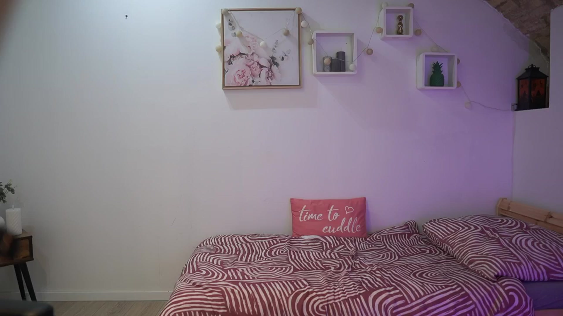 Gallery image thumbnail from Amai__Liu's myfreecams stream on, 01/04/2026, 21:25 image 10 of 20
