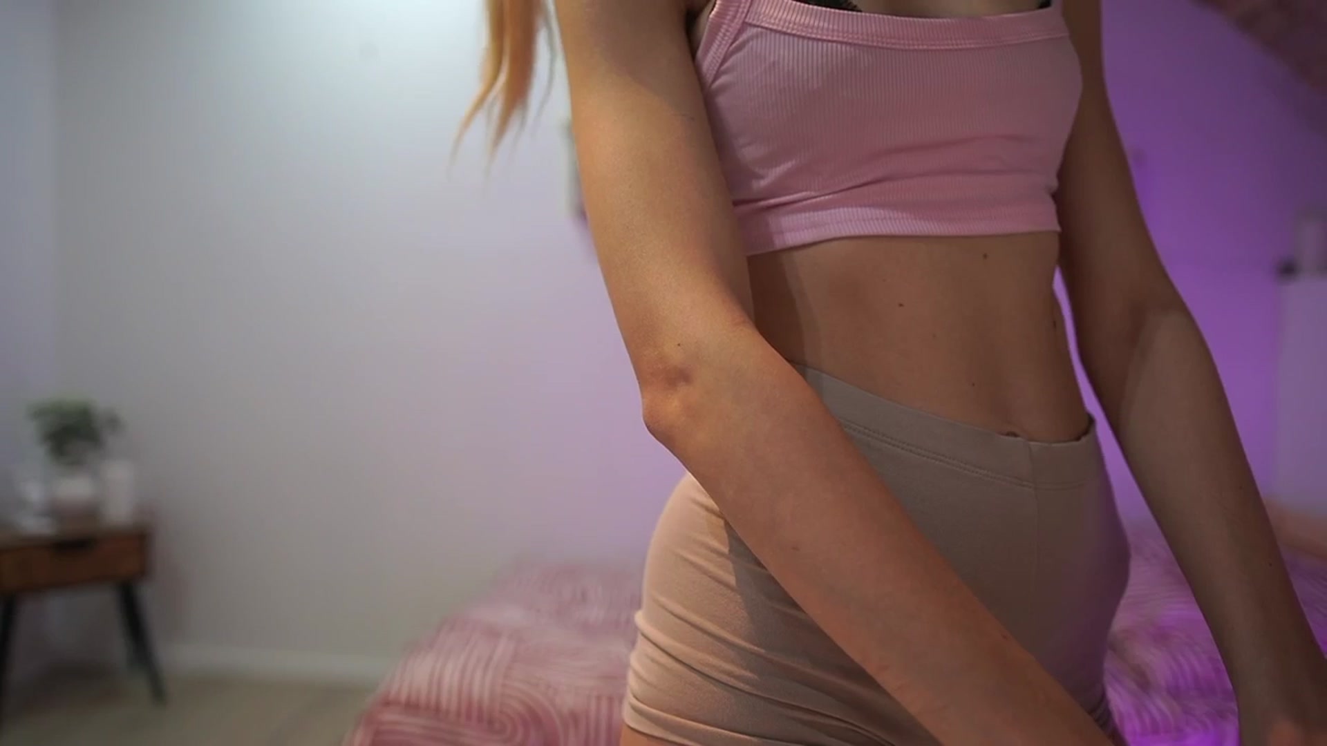Gallery image thumbnail from Amai__Liu's myfreecams stream on, 02/25/2026, 14:59 image 13 of 20