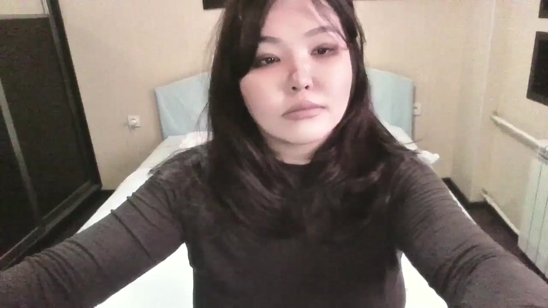 Gallery image thumbnail from AmalChan's myfreecams stream on, 12/10/2023, 07:55 image 2 of 20