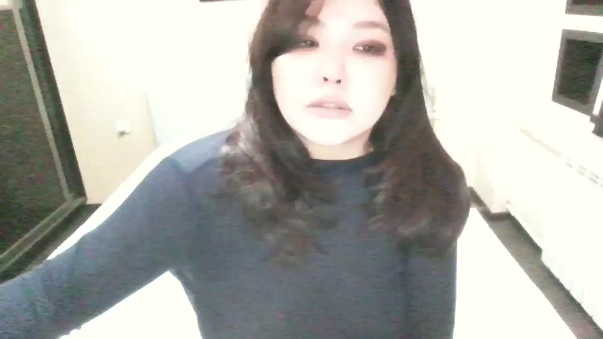 Gallery image thumbnail from AmalChan's myfreecams stream on, 12/11/2023, 01:51 image 1 of 20