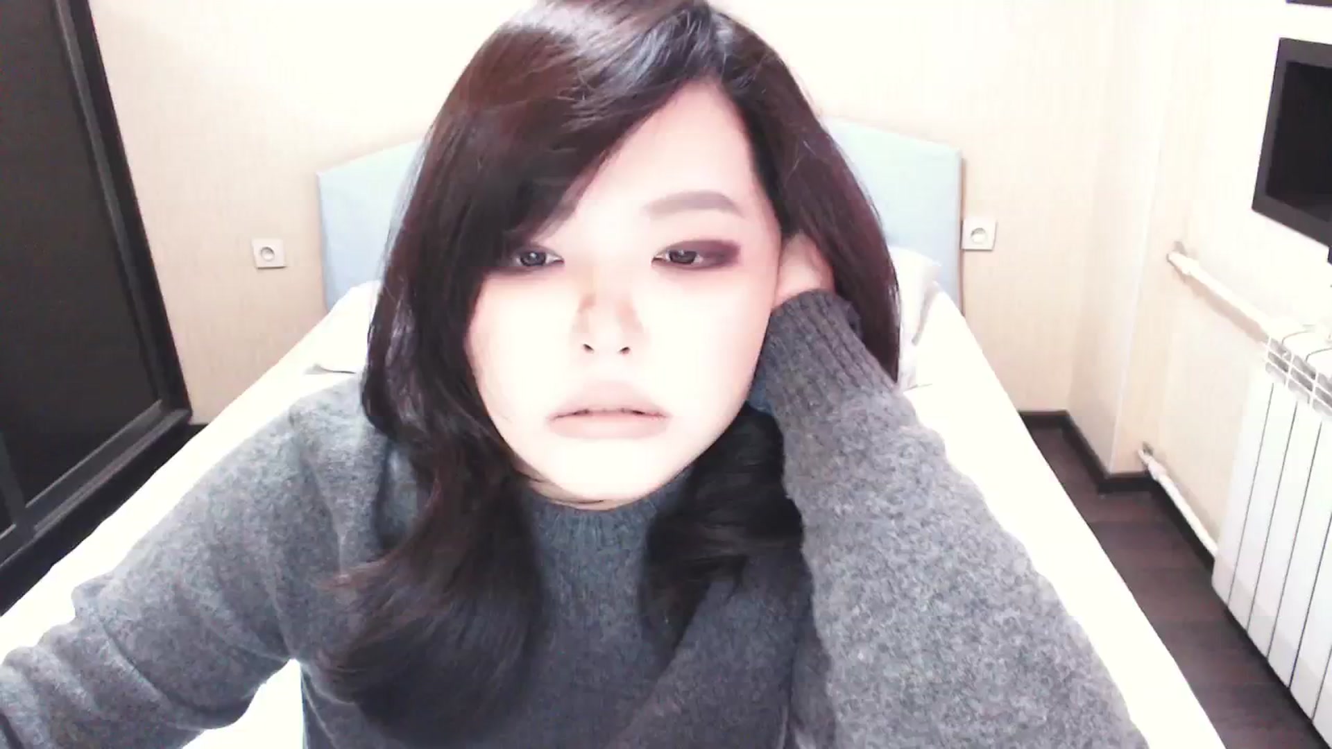 Gallery image thumbnail from AmalChan's myfreecams stream on, 02/16/2024, 07:13 image 12 of 20