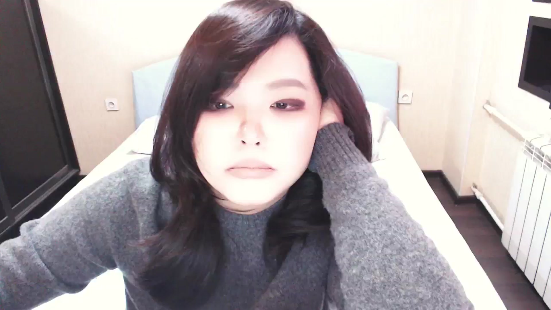 Gallery image thumbnail from AmalChan's myfreecams stream on, 02/16/2024, 07:13 image 13 of 20