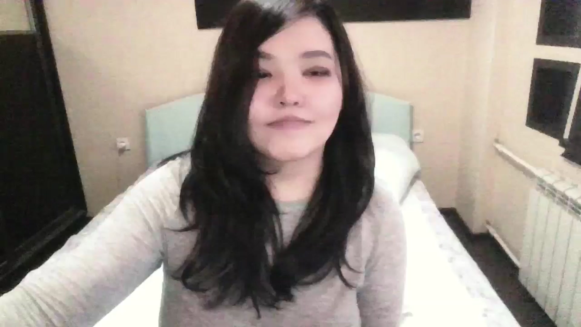 Gallery image thumbnail from AmalChan's myfreecams stream on, 05/13/2024, 06:39 image 16 of 20