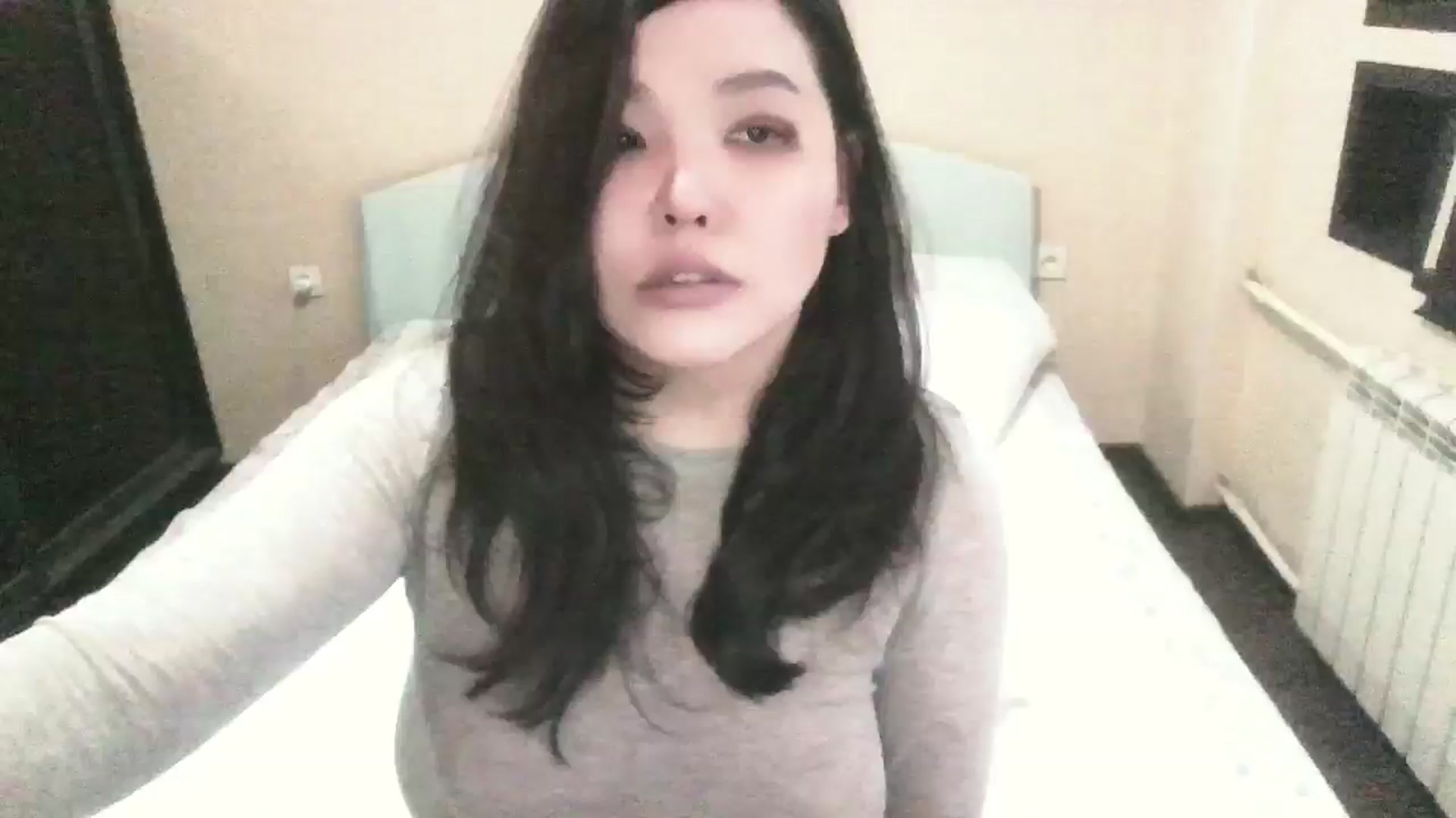 Gallery image thumbnail from AmalChan's myfreecams stream on, 05/13/2024, 07:14 image 1 of 20