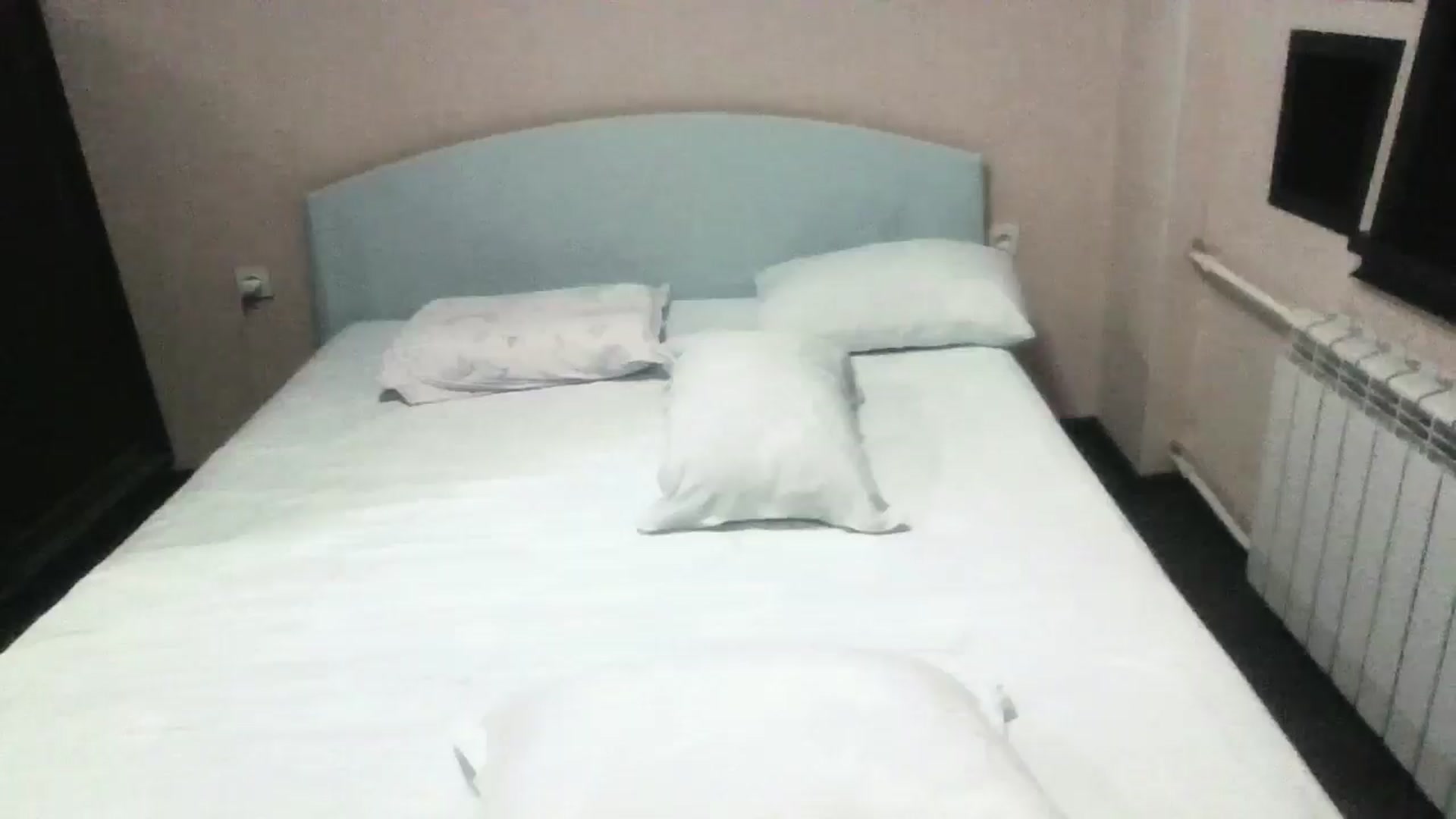 Gallery image thumbnail from AmalChan's myfreecams stream on, 05/15/2024, 17:15 image 7 of 20