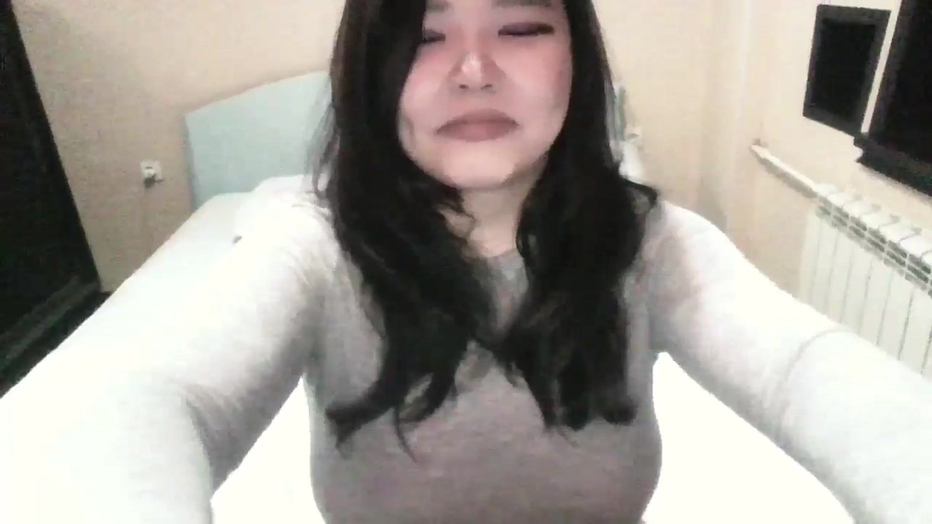 Gallery image thumbnail from AmalChan's myfreecams stream on, 05/15/2024, 17:15 image 12 of 20