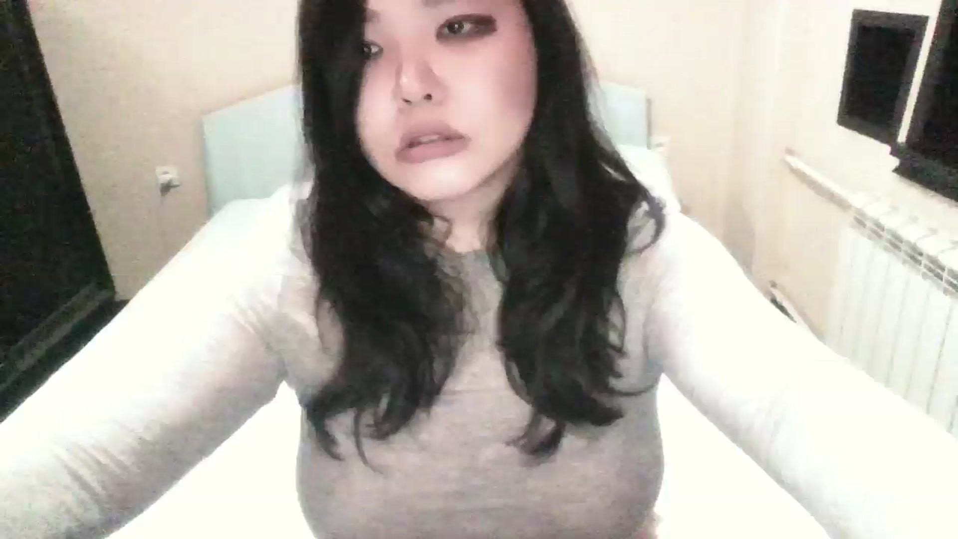 Gallery image thumbnail from AmalChan's myfreecams stream on, 05/15/2024, 17:15 image 10 of 20