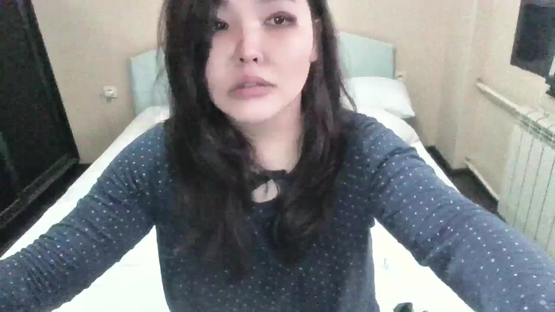 Gallery image thumbnail from AmalChan's myfreecams stream on, 05/16/2024, 07:26 image 12 of 20