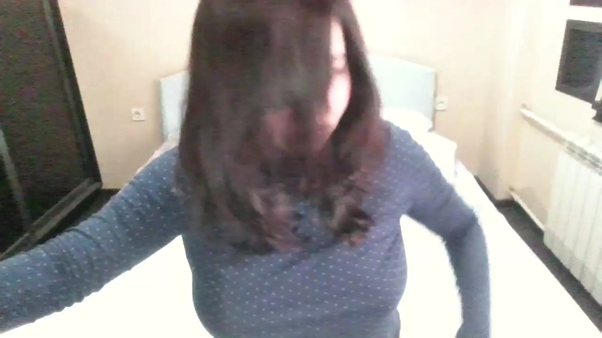 Gallery image thumbnail from AmalChan's myfreecams stream on, 05/19/2024, 08:49 image 8 of 20