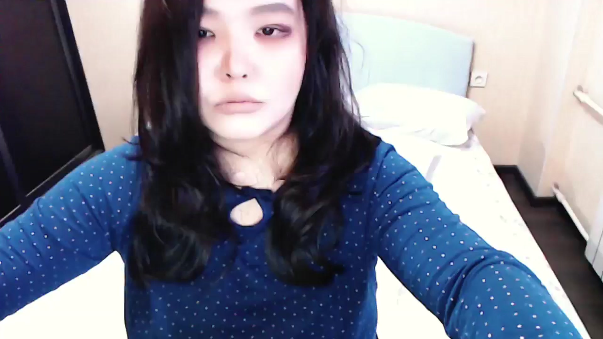 Gallery image thumbnail from AmalChan's myfreecams stream on, 05/31/2024, 07:22 image 13 of 20
