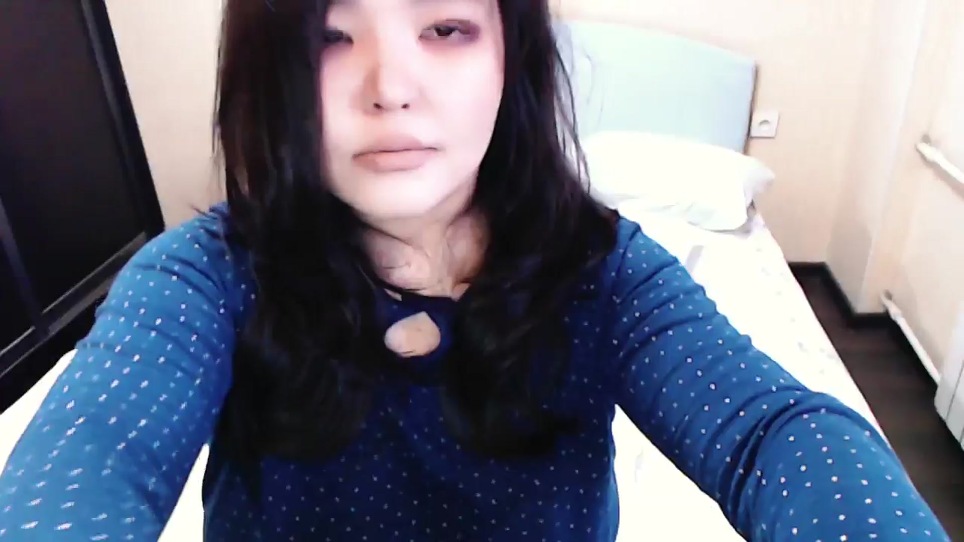 Gallery image thumbnail from AmalChan's myfreecams stream on, 05/31/2024, 07:22 image 12 of 20