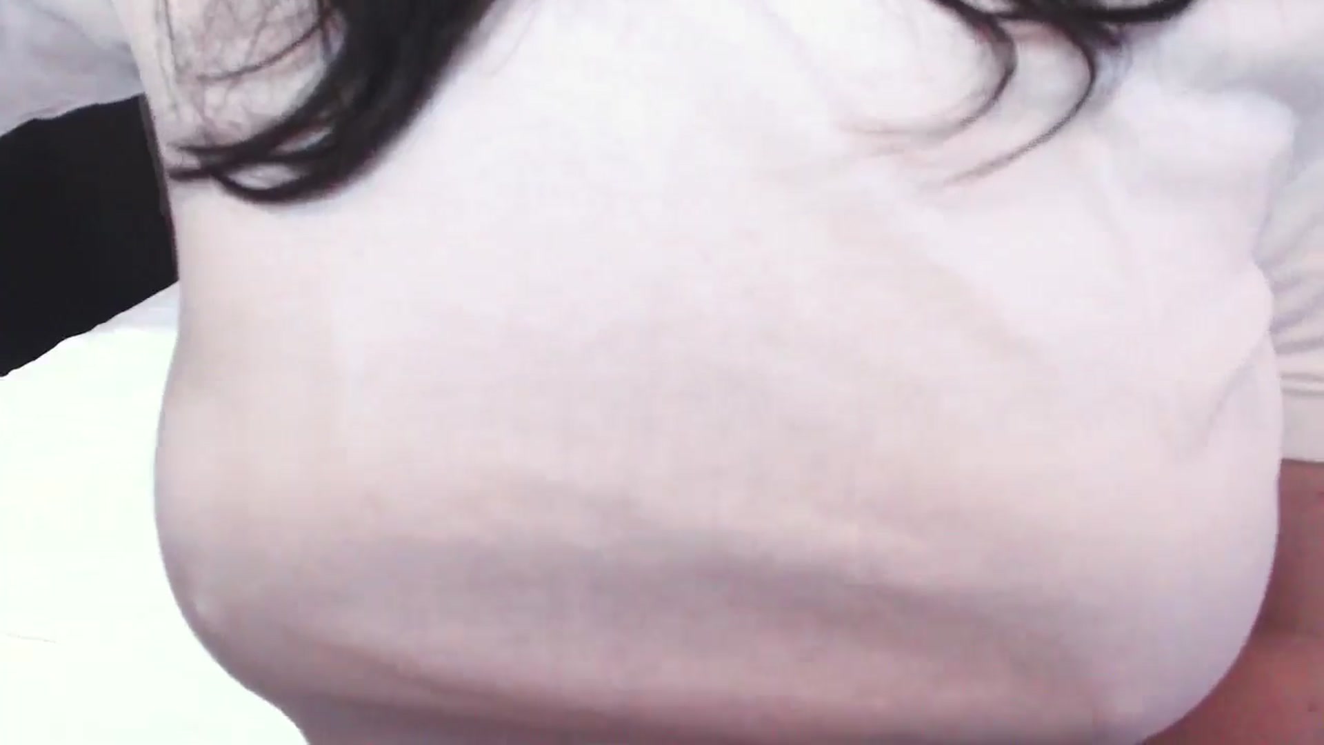 Gallery image thumbnail from AmalChan's myfreecams stream on, 06/15/2024, 14:13 image 11 of 20
