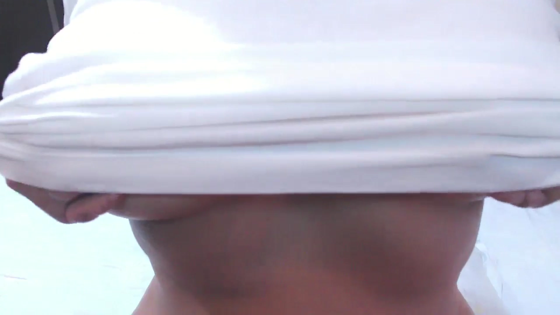 Gallery image thumbnail from AmalChan's myfreecams stream on, 06/15/2024, 14:13 image 16 of 20