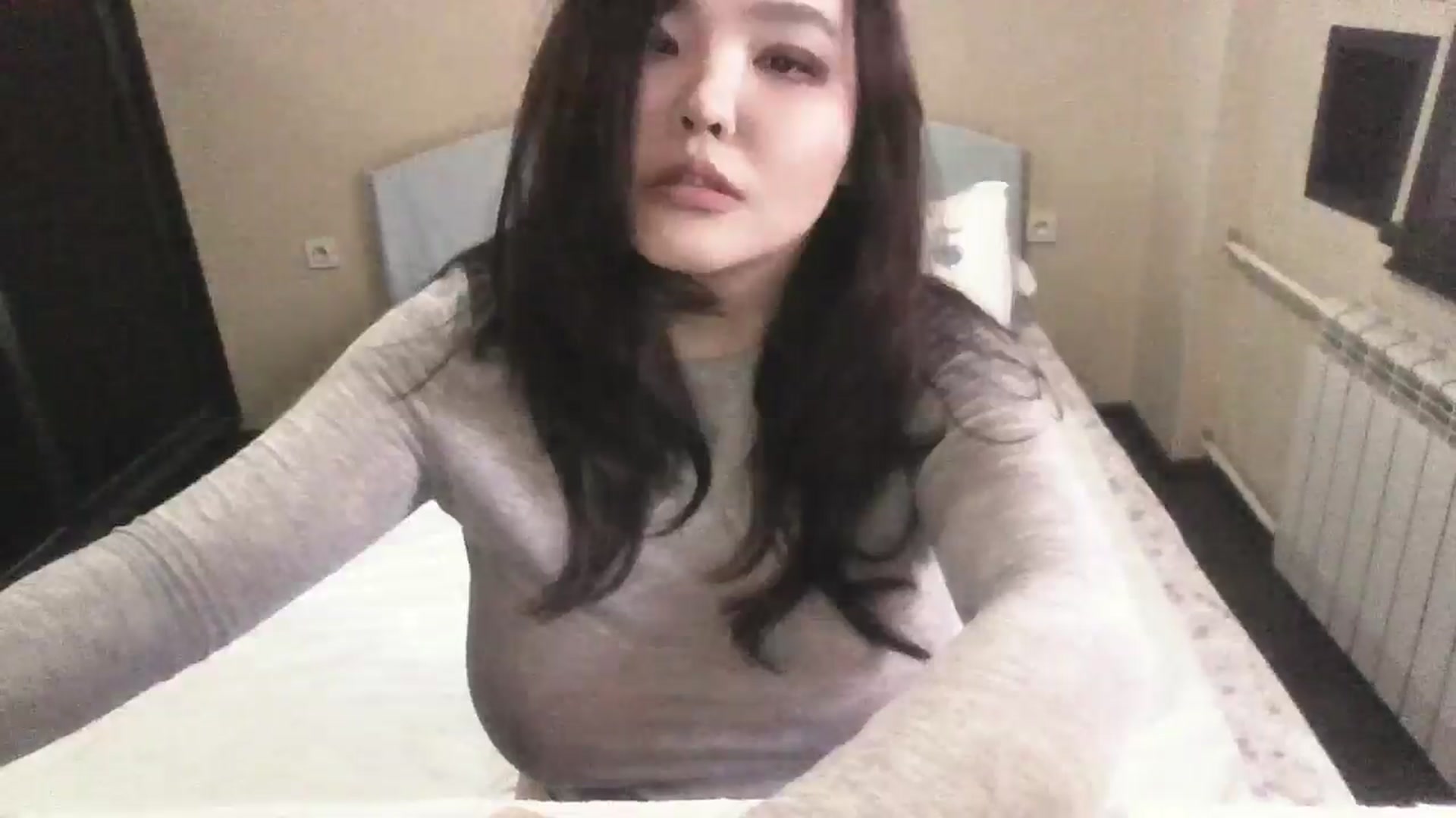 Gallery image thumbnail from AmalChan's myfreecams stream on, 07/22/2024, 05:57 image 16 of 20