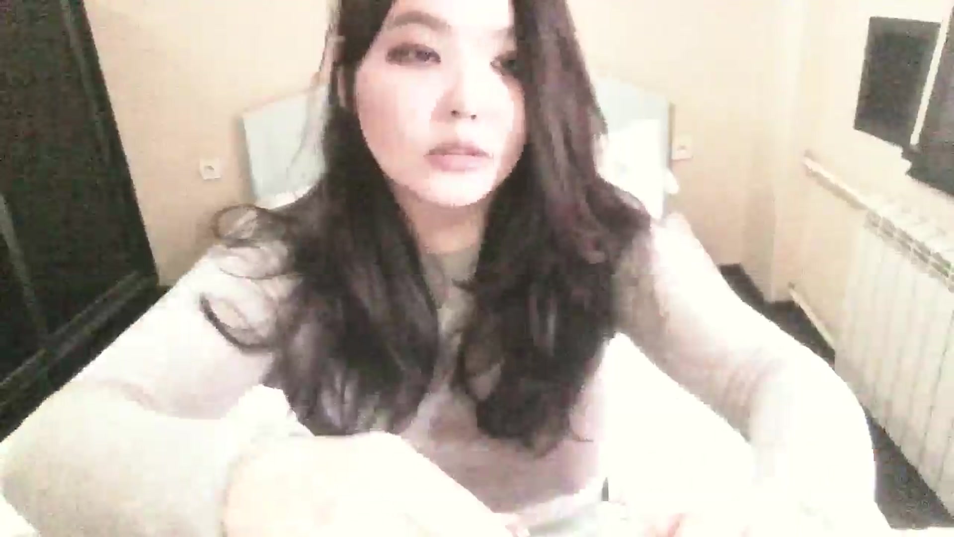 Gallery image thumbnail from AmalChan's myfreecams stream on, 07/22/2024, 05:57 image 18 of 20
