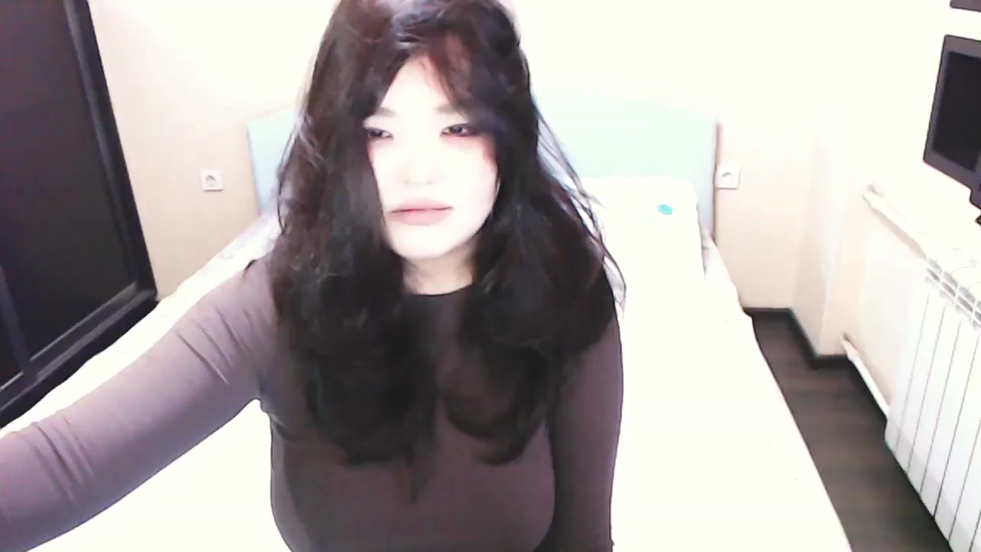 Gallery image thumbnail from AmalJPN's myfreecams stream on, 08/04/2024, 14:09 image 4 of 20