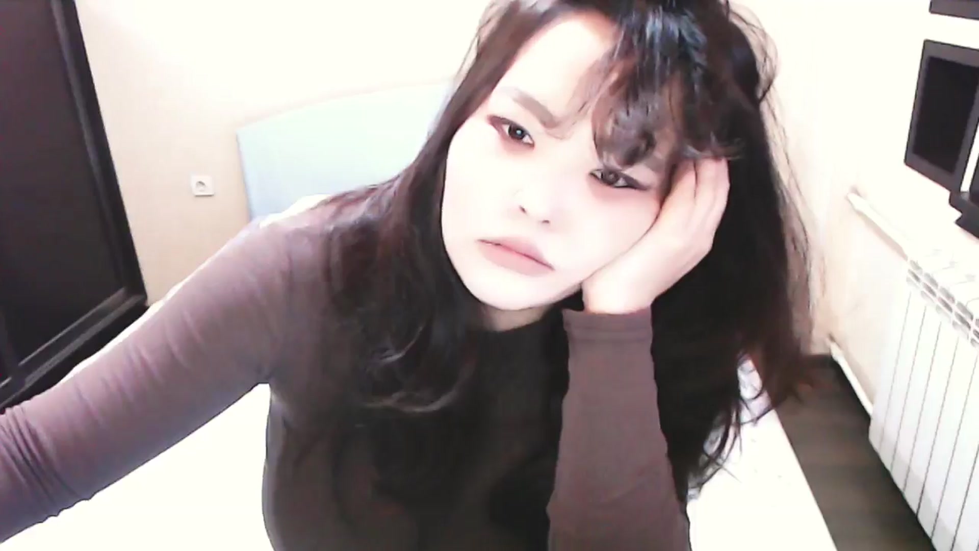 Gallery image thumbnail from AmalJPN's myfreecams stream on, 08/04/2024, 14:09 image 9 of 20