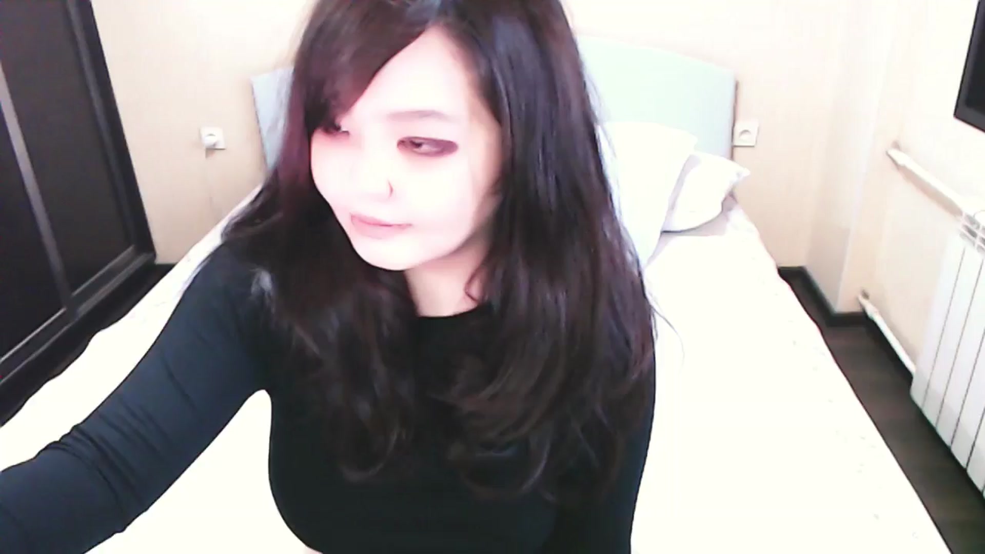 Gallery image thumbnail from AmalJPN's myfreecams stream on, 08/25/2024, 09:11 image 17 of 20