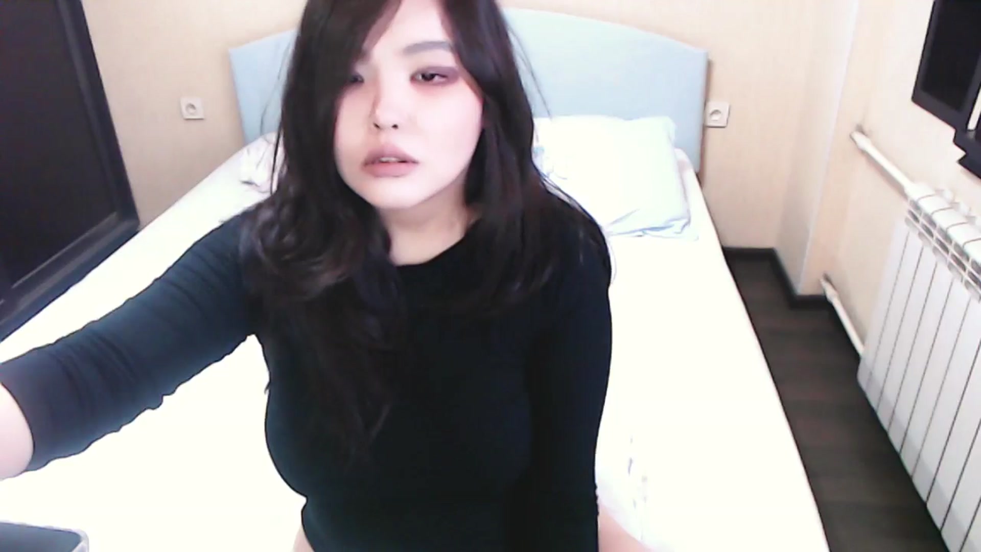 Gallery image thumbnail from AmalJPN's myfreecams stream on, 09/08/2024, 07:05 image 19 of 20