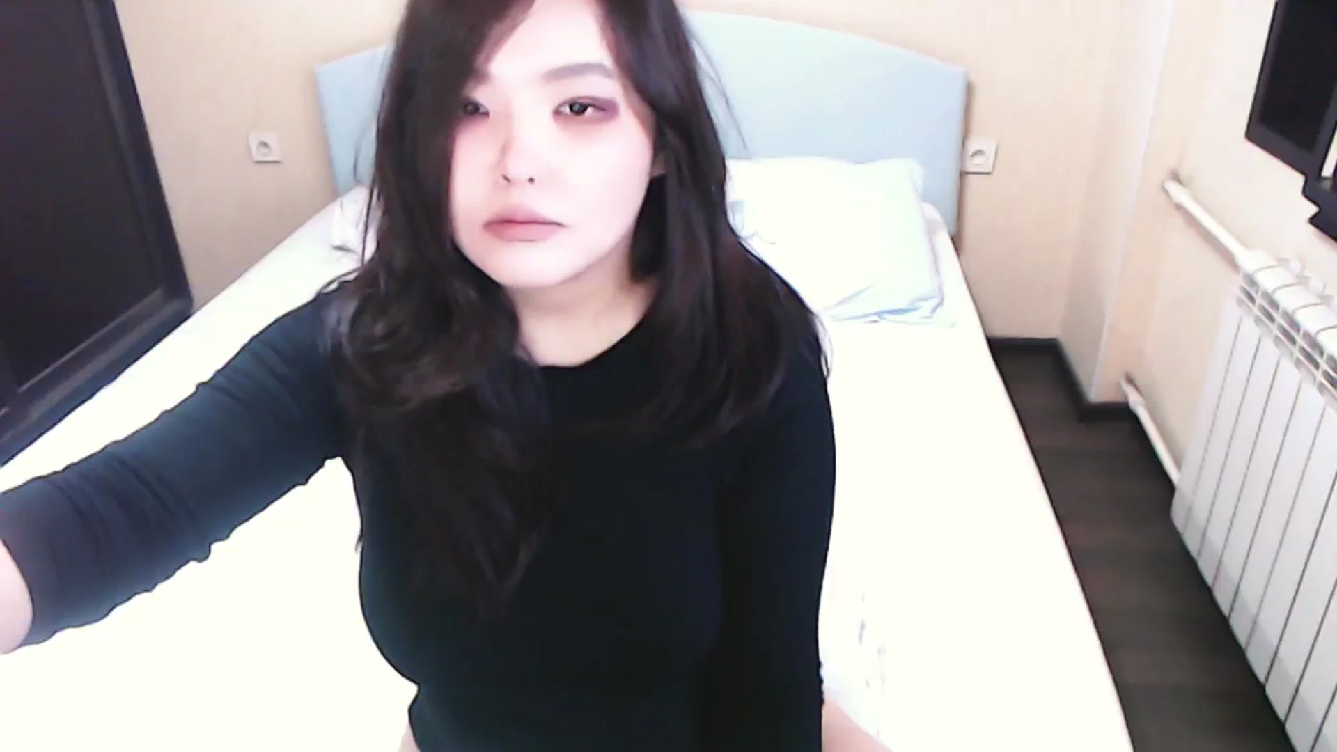 Gallery image thumbnail from AmalJPN's myfreecams stream on, 09/08/2024, 07:05 image 17 of 20
